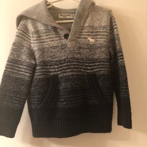 🆕🎄 Abercrombie boy sweater 🆕🎄